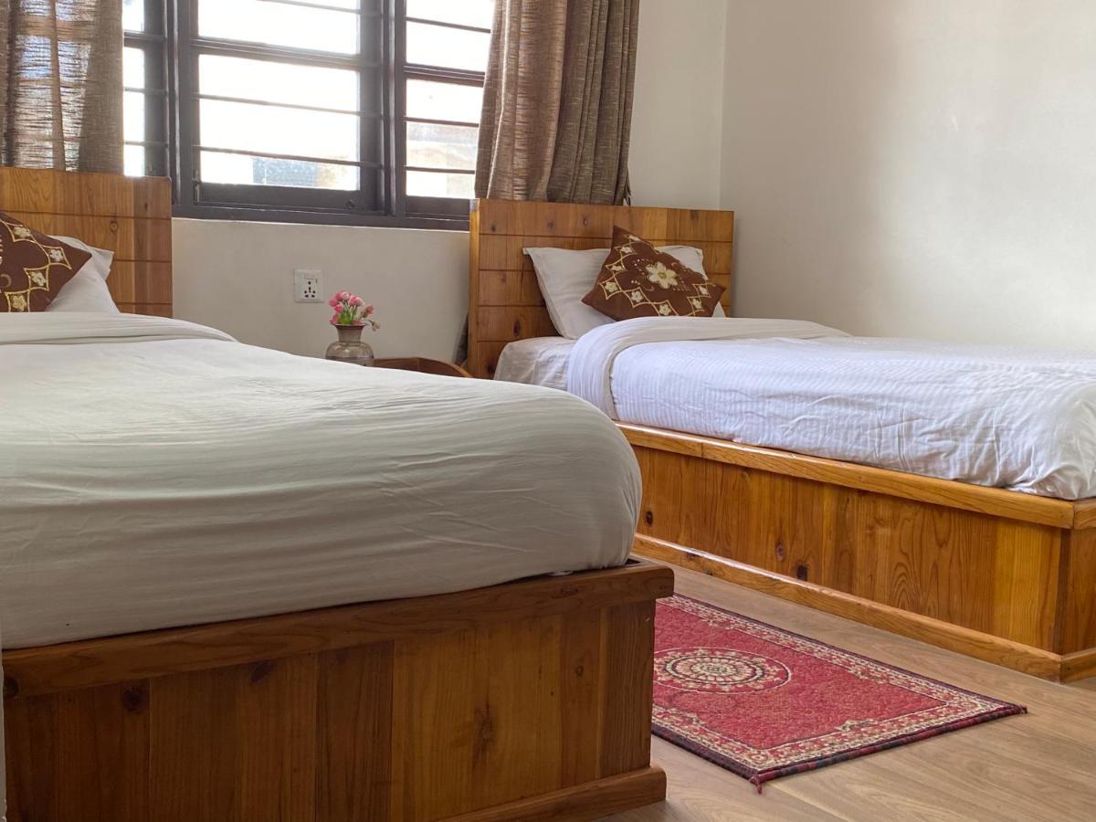 Birds Nest Hostel กาฐมาณฑุ ภายนอก รูปภาพ