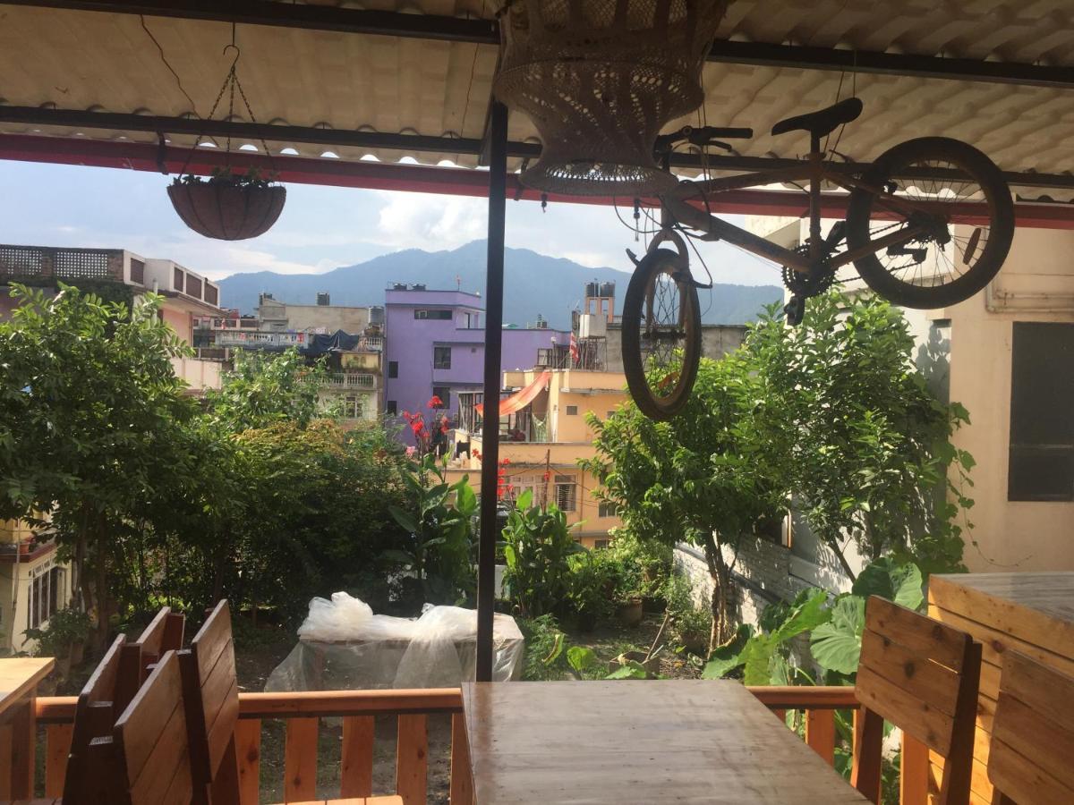 Birds Nest Hostel กาฐมาณฑุ ภายนอก รูปภาพ