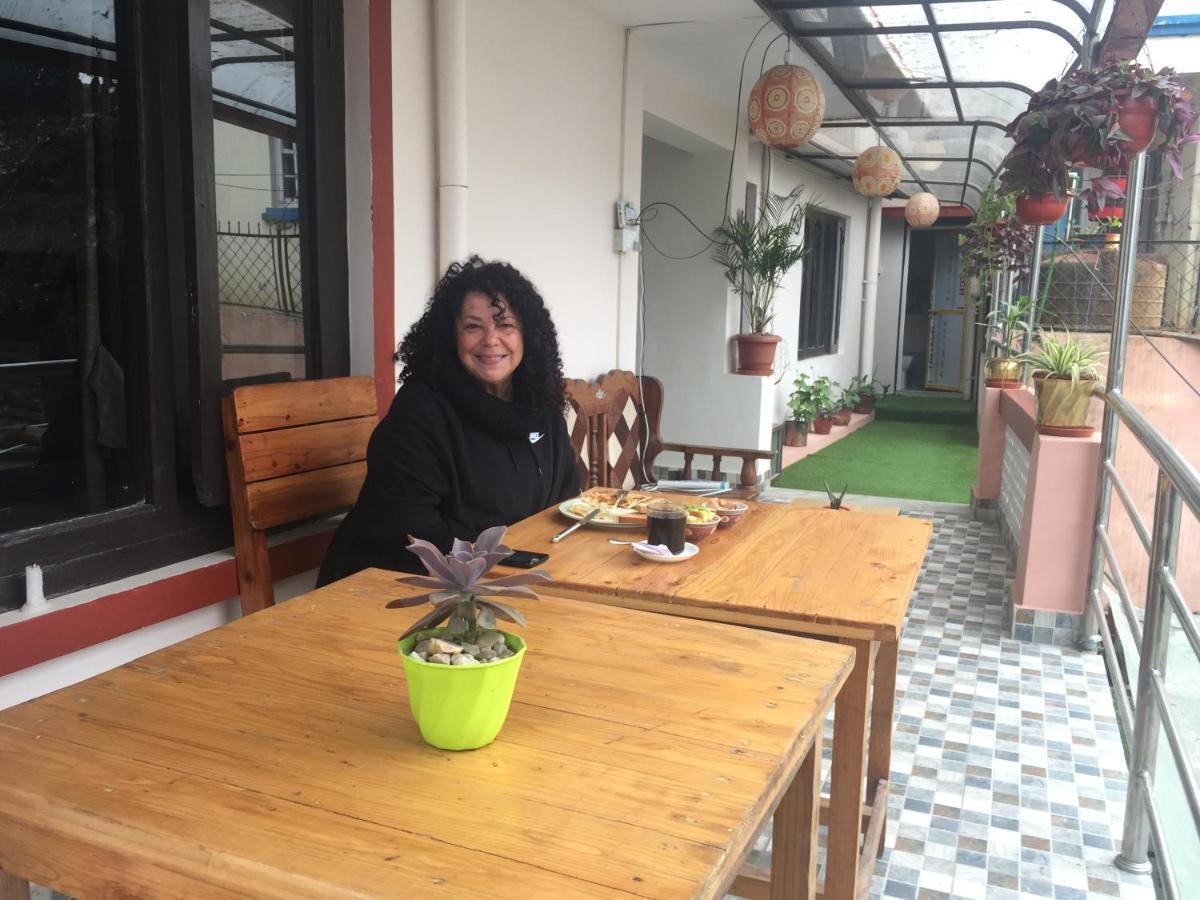 Birds Nest Hostel กาฐมาณฑุ ภายนอก รูปภาพ